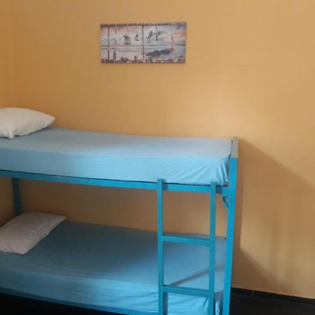Heraklion Youth Hostel מראה חיצוני תמונה