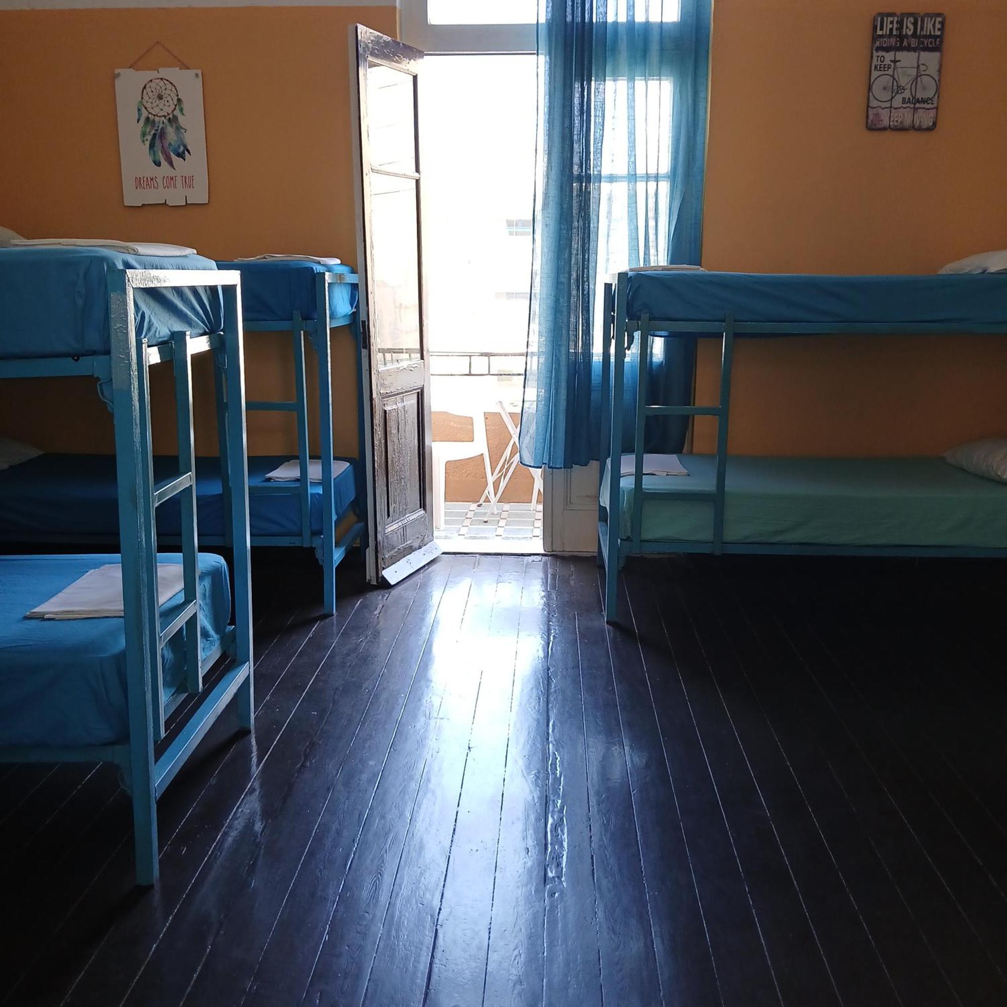 Heraklion Youth Hostel מראה חיצוני תמונה
