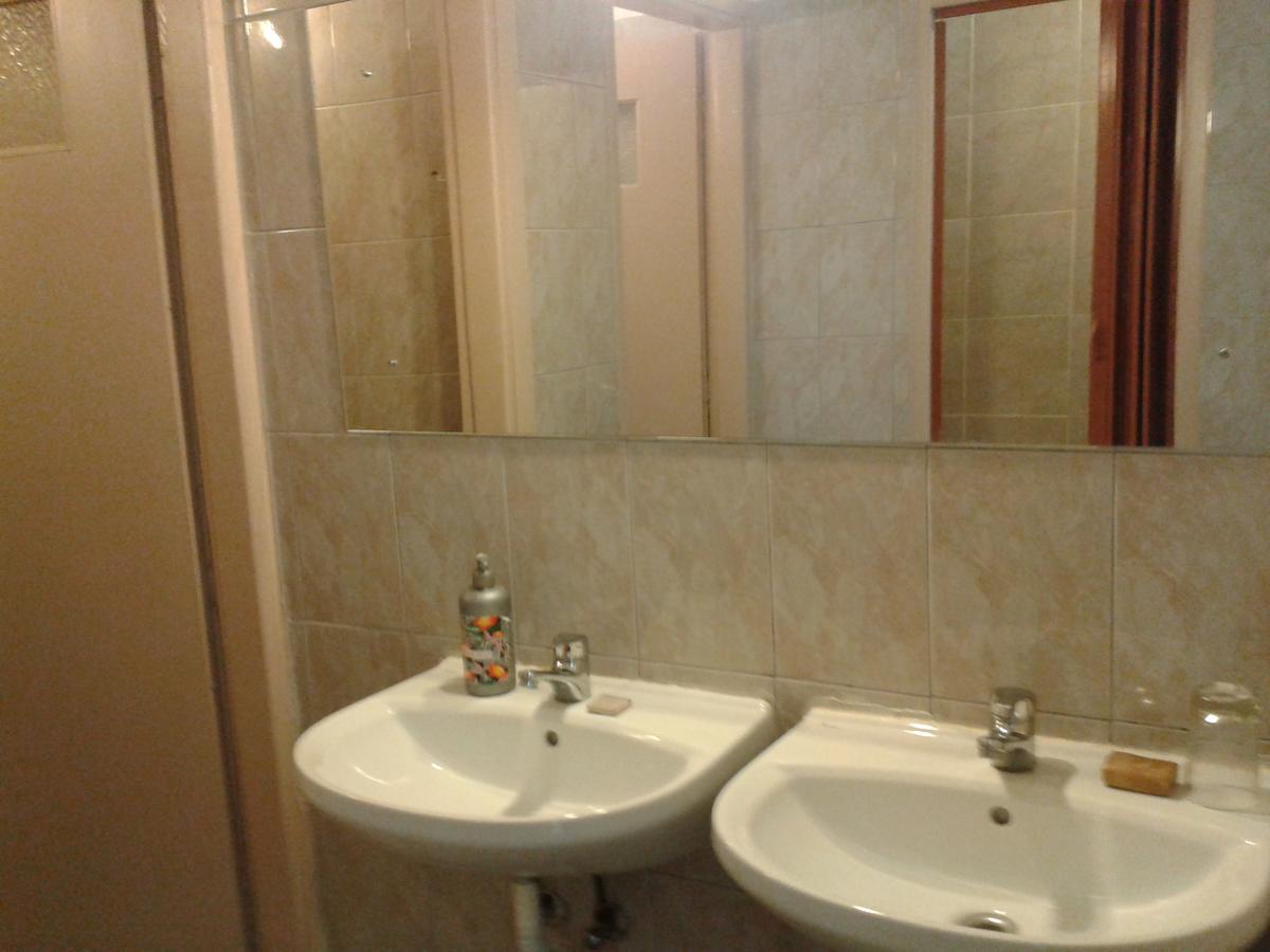 Heraklion Youth Hostel מראה חיצוני תמונה